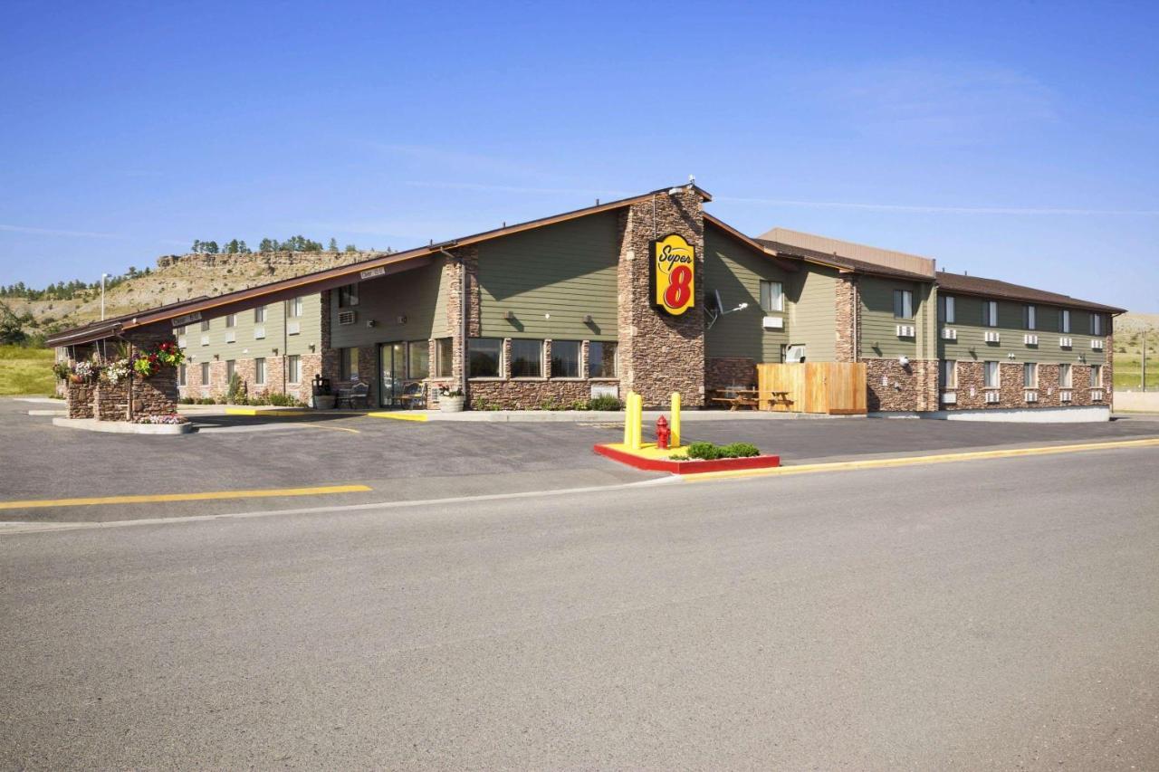 Super 8 By Wyndham Columbus Hotel Exterior foto